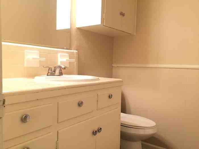 1718 Glen Alta Dr - Photo 4 of 17