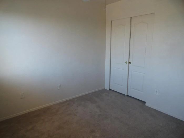 4098 E Cameo Point Dr - Photo 5 of 14