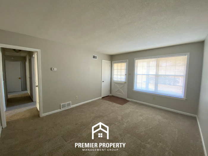 3959 Battlefield Dr - Photo 6 of 50