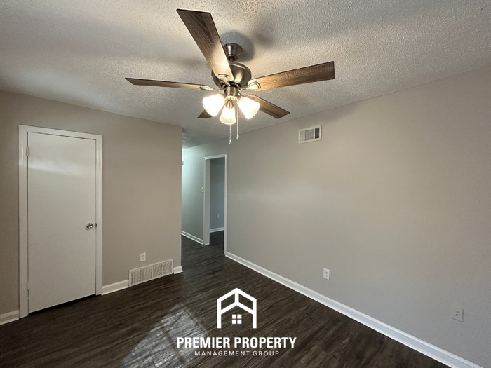 1620 Manchester Cv - Photo 7 of 50