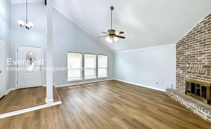 8534 Dawnridge Dr - Photo 5 of 24