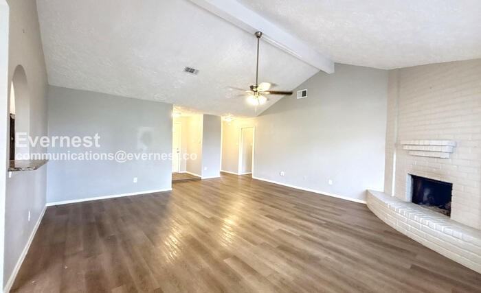 20021 Cottonglade Ln - Photo 6 of 21