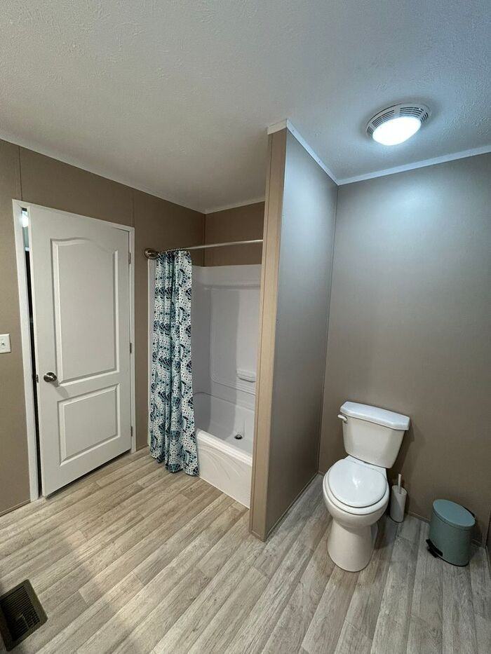 930 Pine Grove Rd - Photo 6 of 16