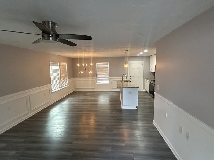 377 Wyndham Way Se - Photo 4 of 7