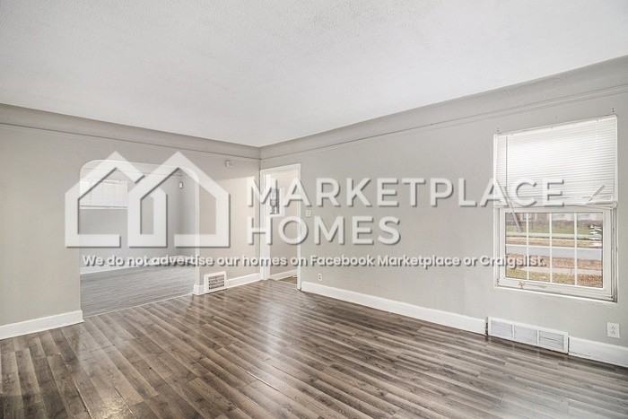 16570 Kentfield St - Photo 3 of 19