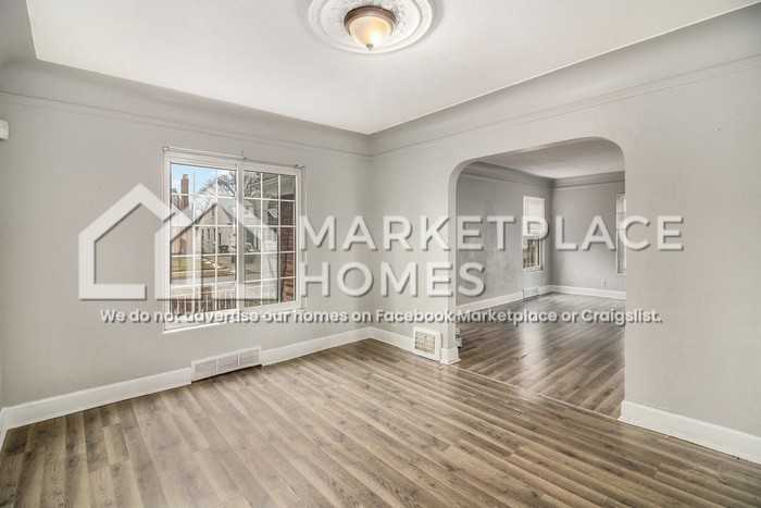 16570 Kentfield St - Photo 6 of 19