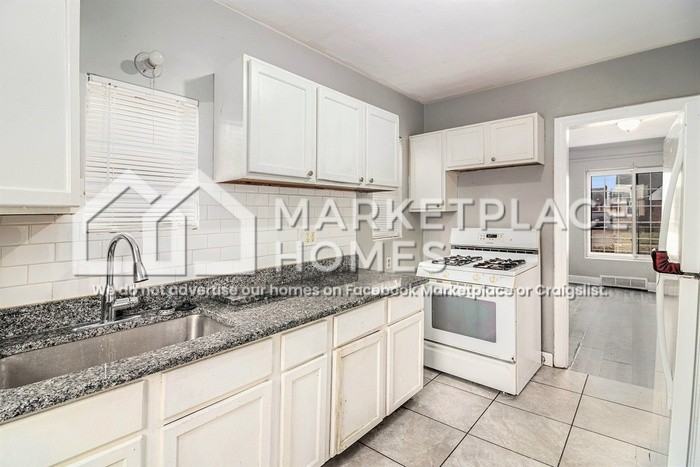 16570 Kentfield St - Photo 7 of 19