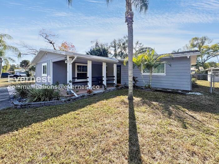 3872 Buckeye Cir - Photo 3 of 22