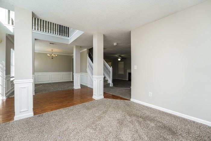 1906 Bridgestone Cir - Photo 5 of 19