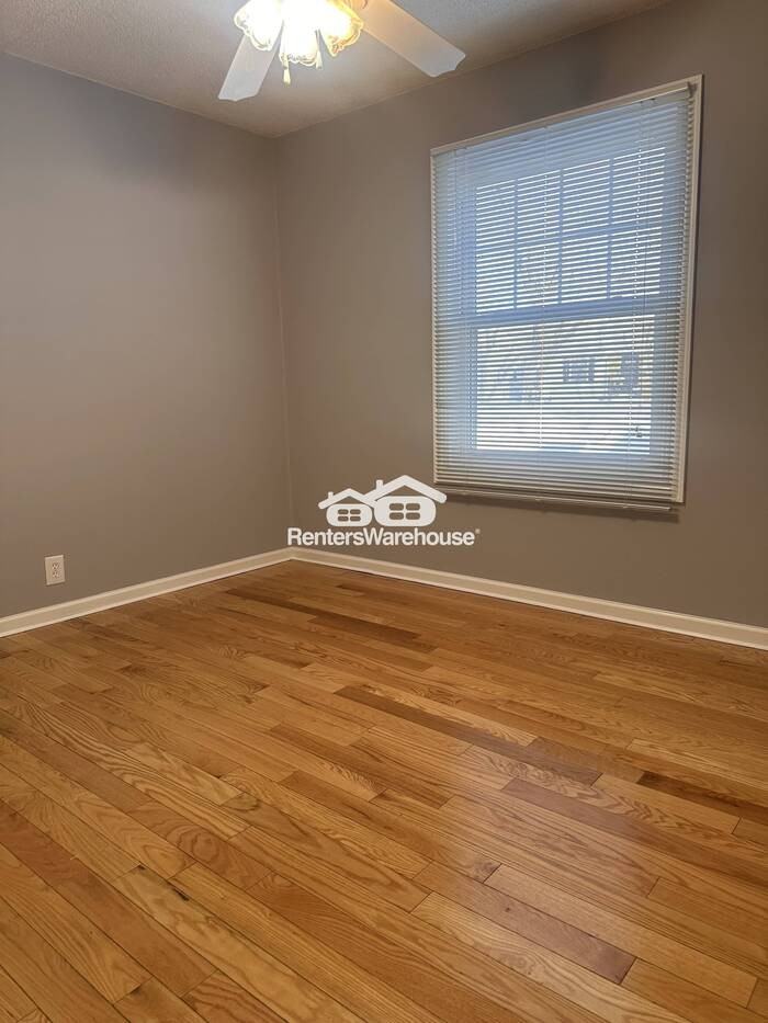 3136 Utah Ave S - Photo 6 of 7