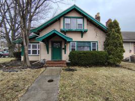 featured image of 1295 N Main St #1