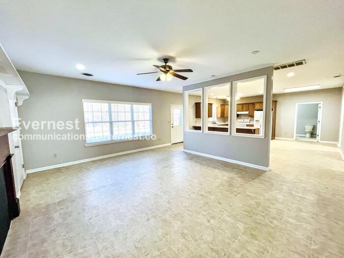 1181 Henry Rd - Photo 6 of 35