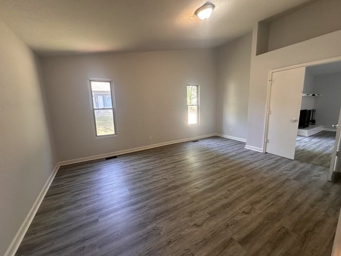 4024 Zinfandel Way - Photo 5 of 13