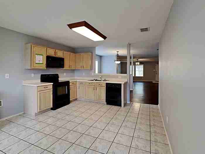 2008 Shawnee Trl - Photo 2 of 20