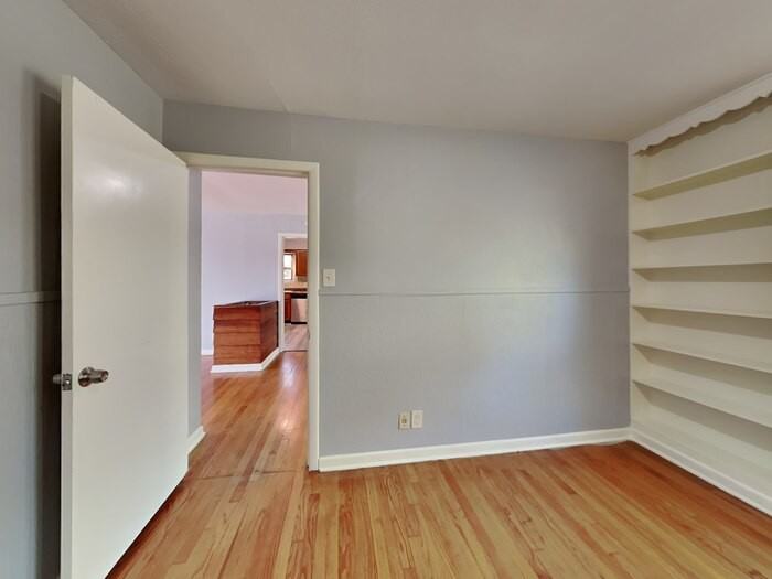 4209 Arden Pl - Photo 7 of 30