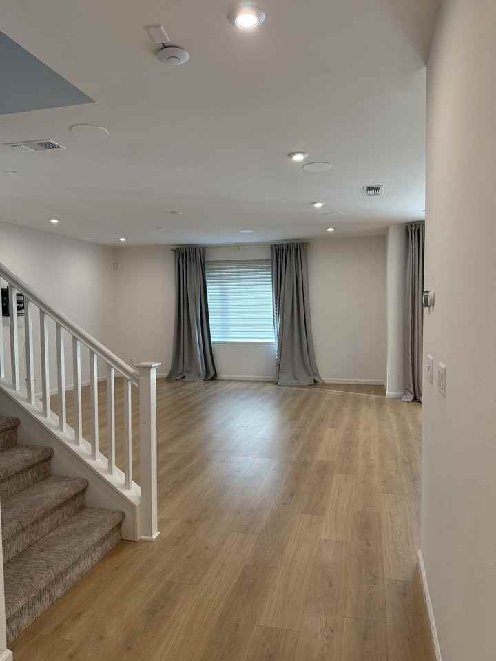 1580 Blue Moon Ln #NA - Photo 2 of 25