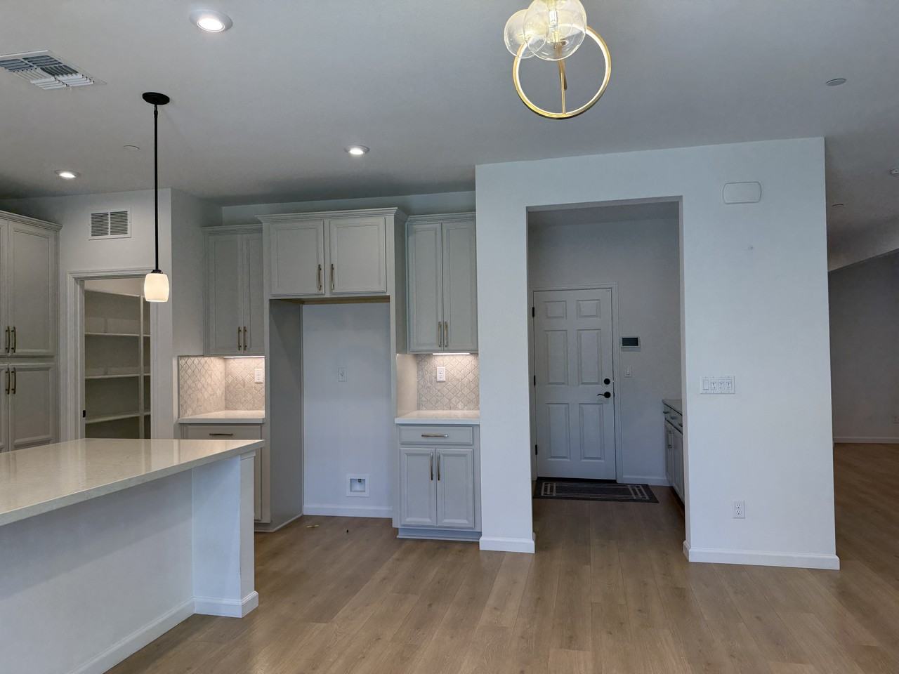 1580 Blue Moon Ln #NA - Photo 7 of 25