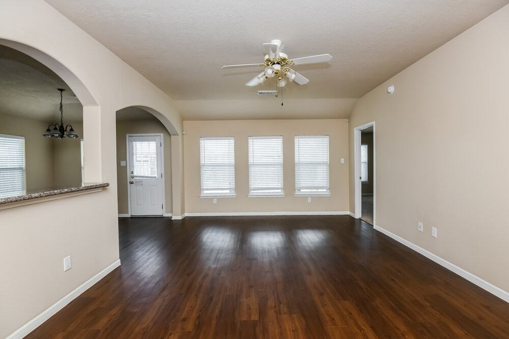 19642 Brisbane Meadows Ct - Photo 4 of 16