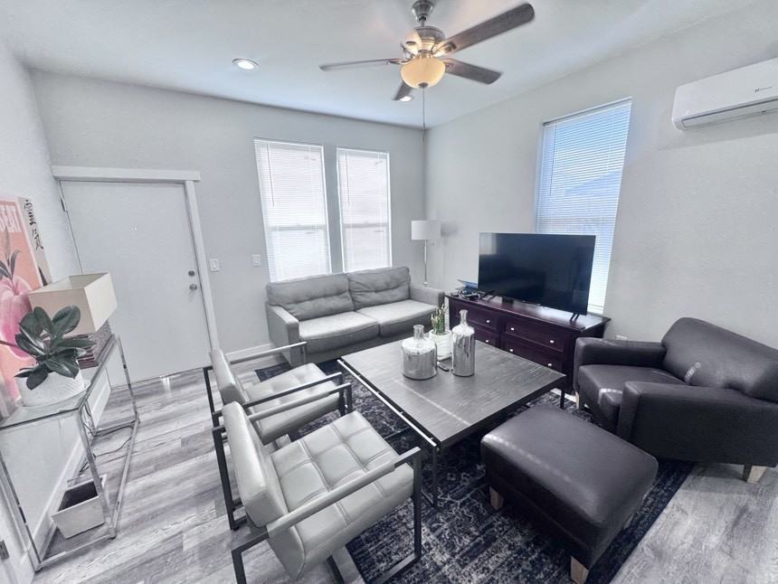 190 S 500 W #2 - Photo 3 of 13