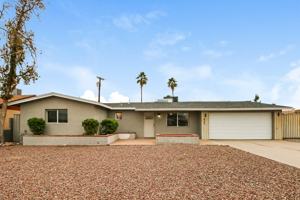 featured image of 825 W 19th St