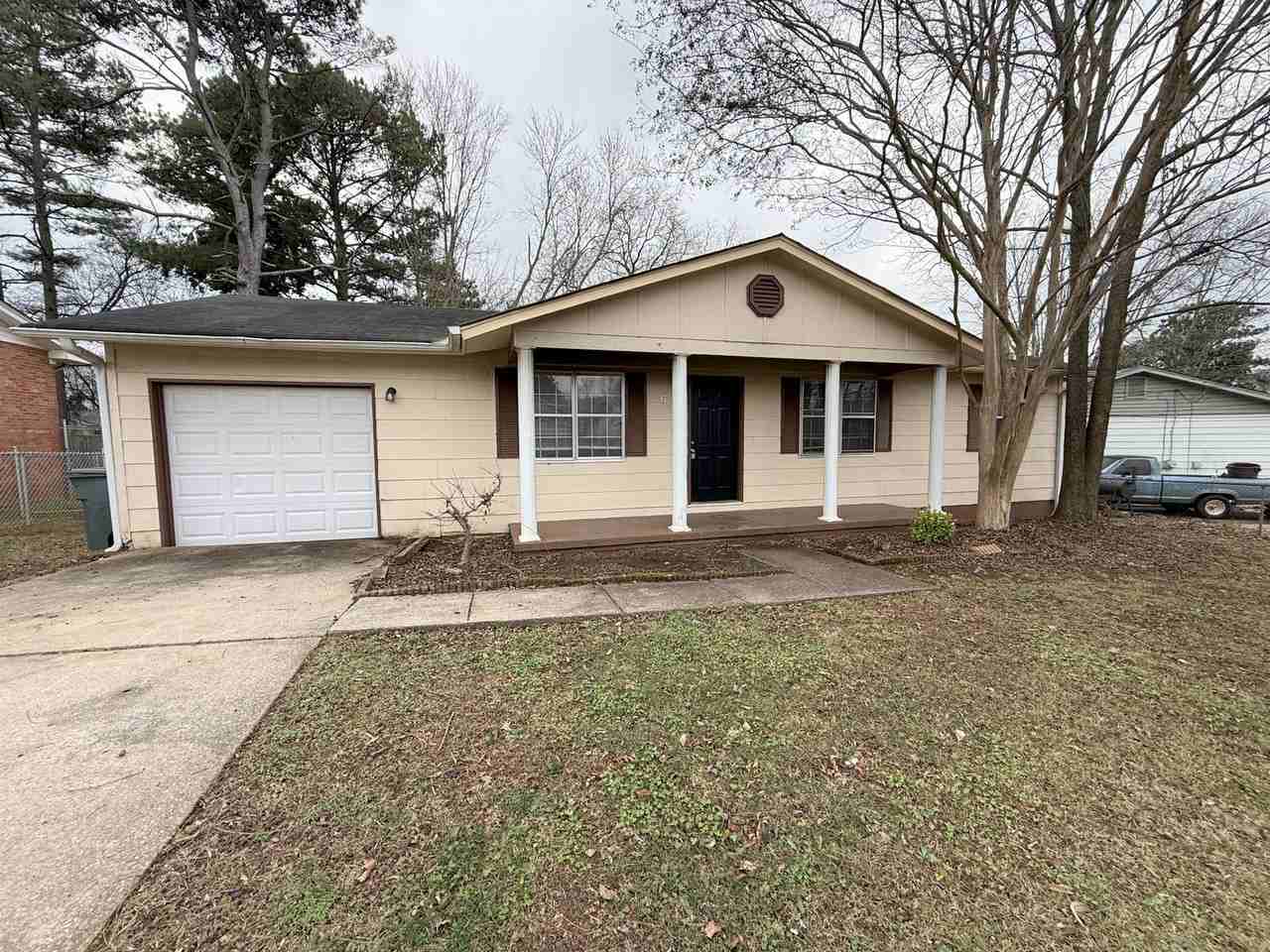 640 Dawson Ter Nw #1 - Photo 3 of 20