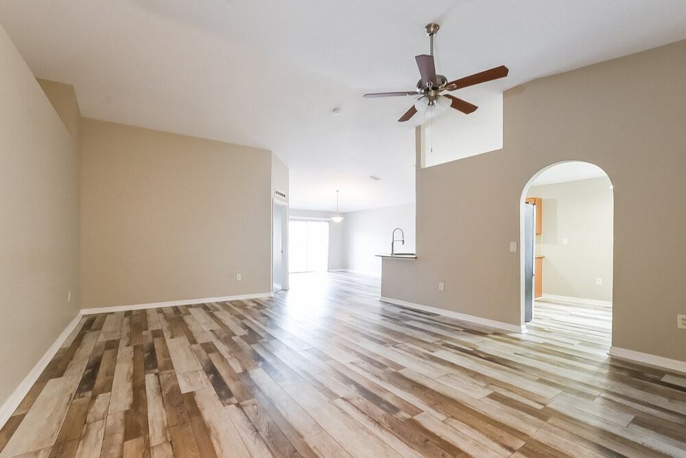 2114 Nicollett Way - Photo 3 of 16