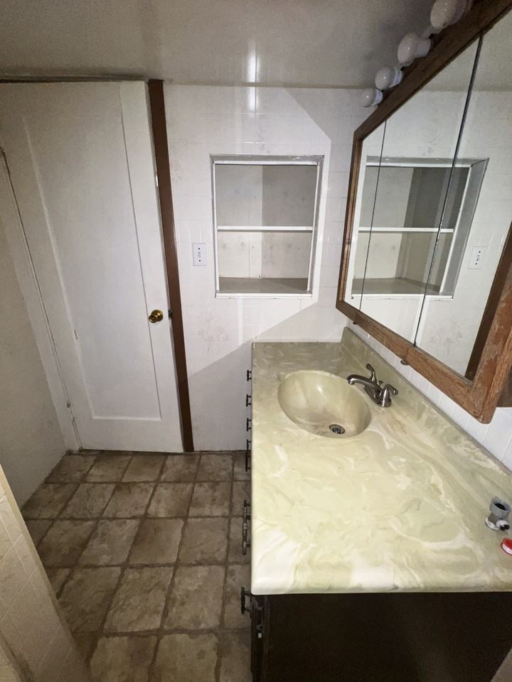 132 S 200 E #2 - Photo 6 of 14