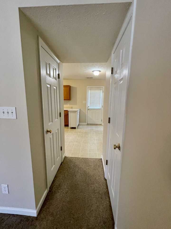 125 Primrose Ln #B - Photo 4 of 19