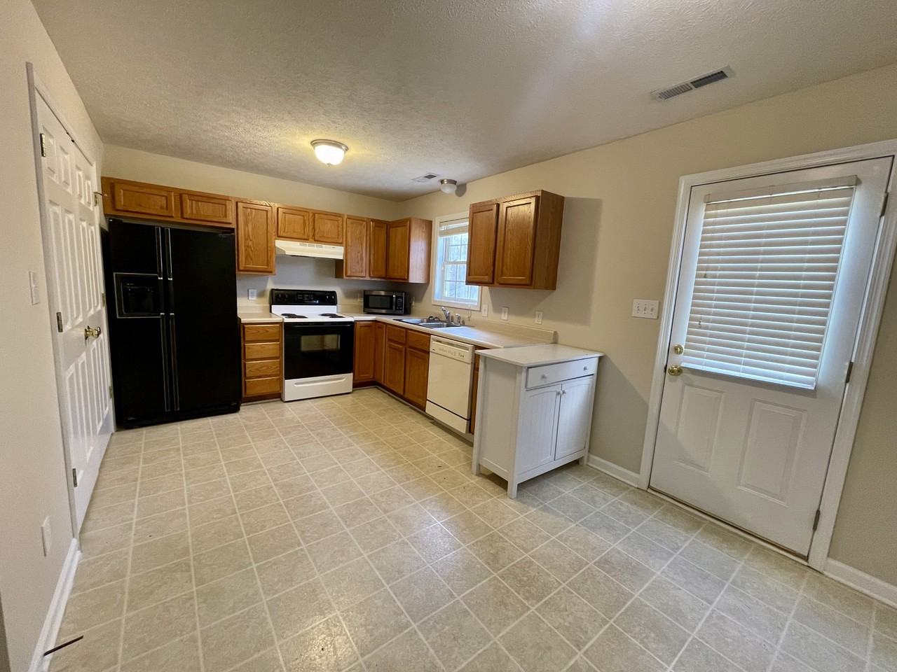 125 Primrose Ln #B - Photo 5 of 19