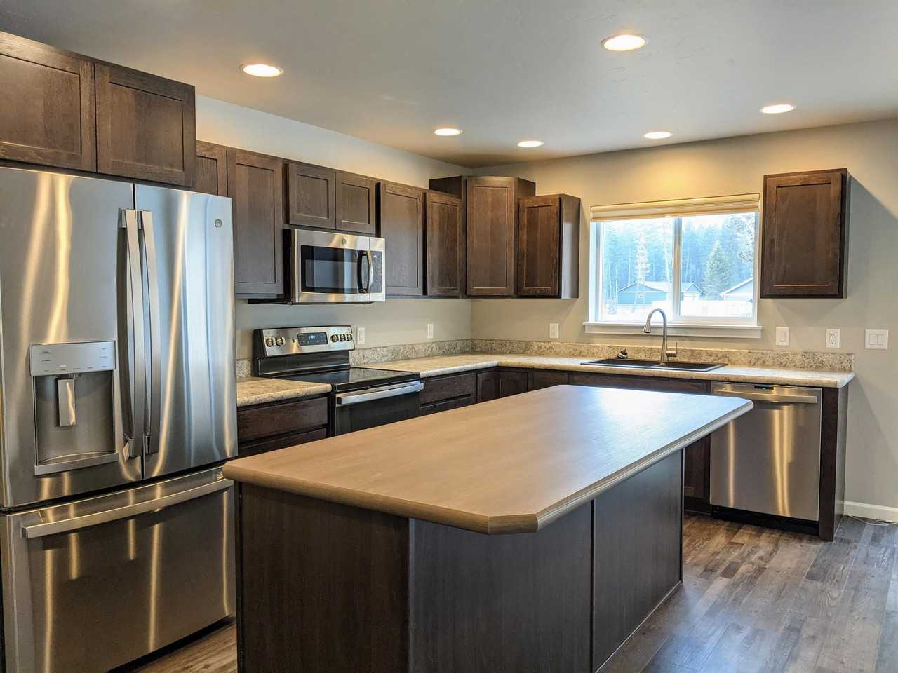 129 Crystal View Ct #1 - Photo 3 of 25