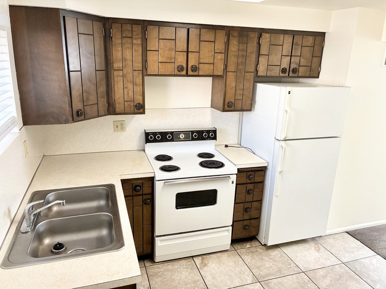 1125 E 960 S #7 - Photo 2 of 31