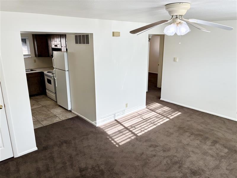 1125 E 960 S #7 - Photo 3 of 31