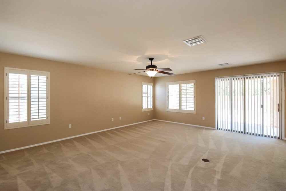 12890 N Pocatella Dr - Photo 2 of 16