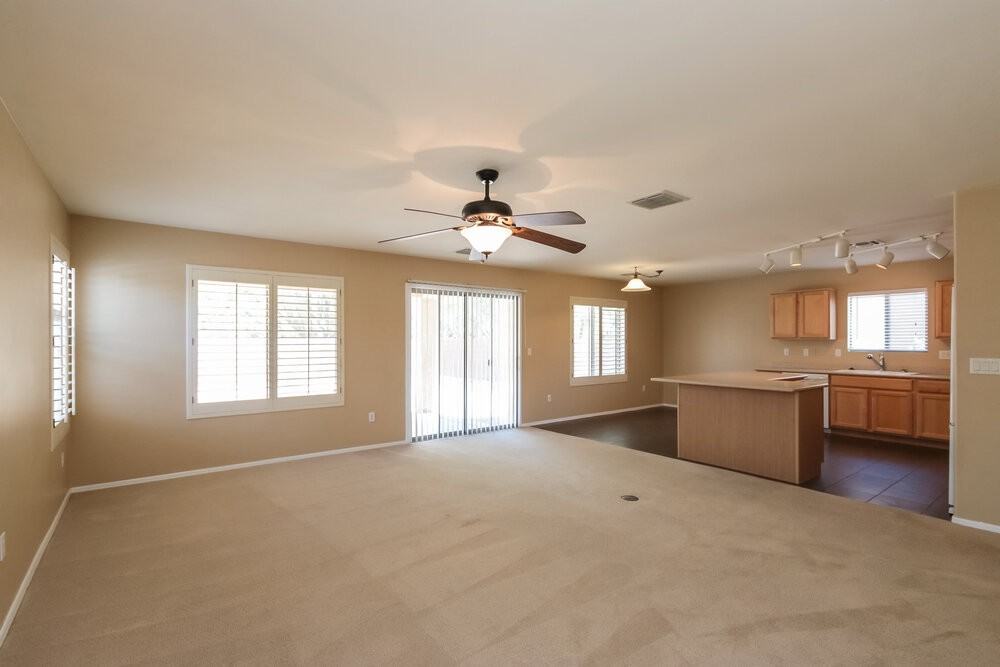 12890 N Pocatella Dr - Photo 3 of 16