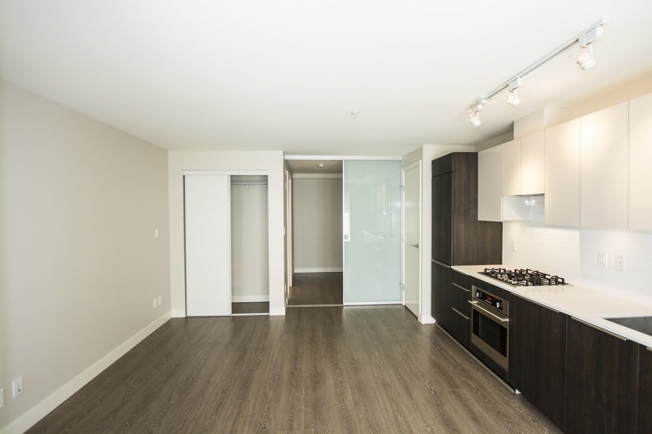 415 Woodland Drive - Photo 7 of 13