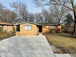 featured image of 613 S Andrews Ave #1