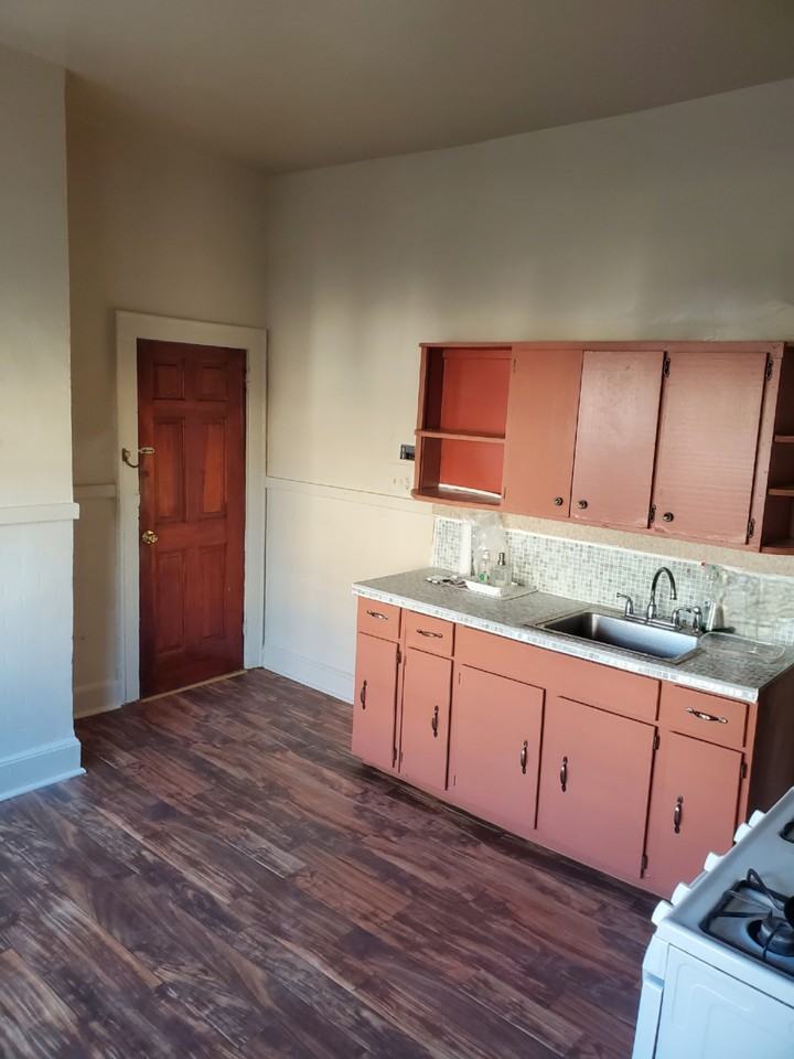 265 Rhode Island Ave #1stFL - Photo 2 of 10