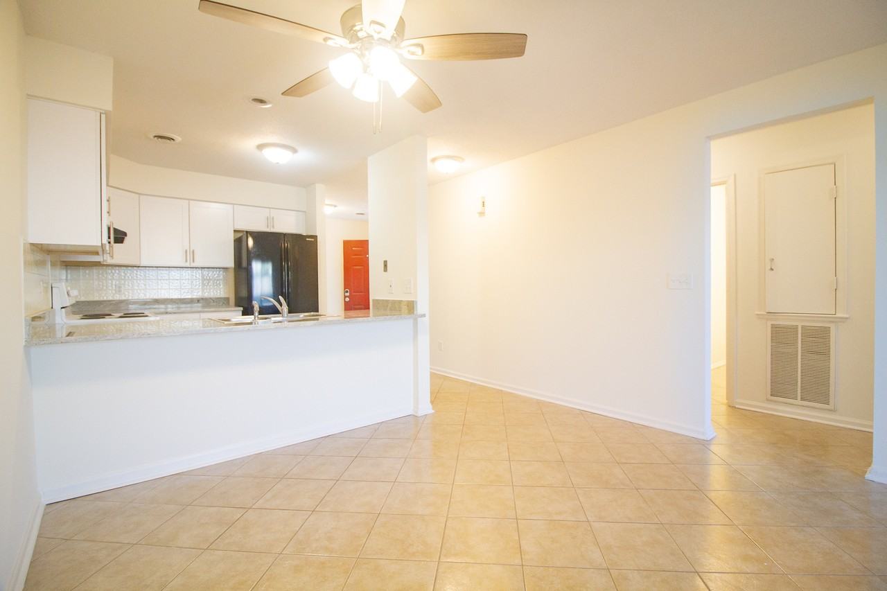 2708 S 17th St #B - Photo 7 of 27