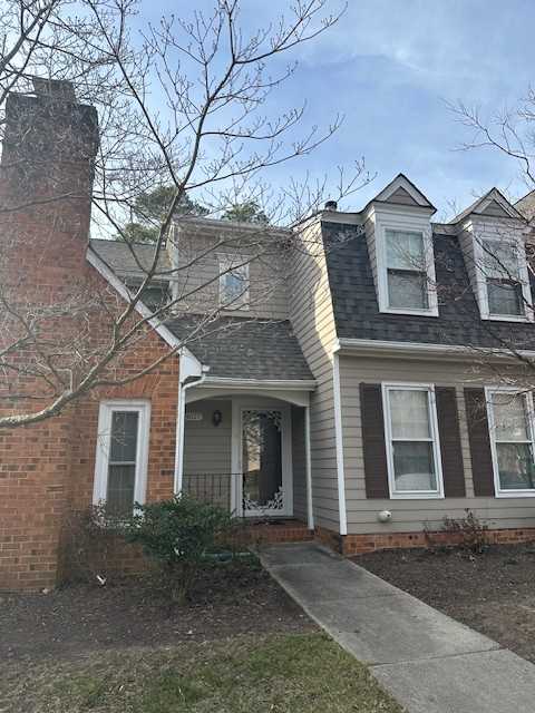 4027 Bush Lake Pl #1