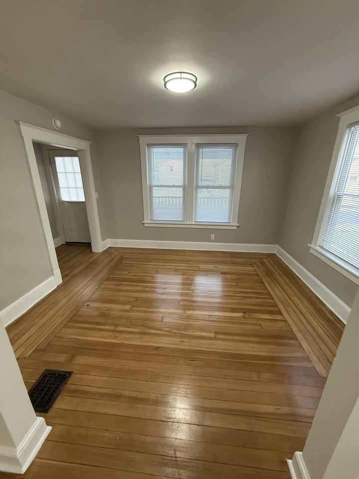 23 Gridley St #1 - Photo 3 of 10