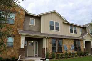 featured image of 744 Westfield Blvd #744