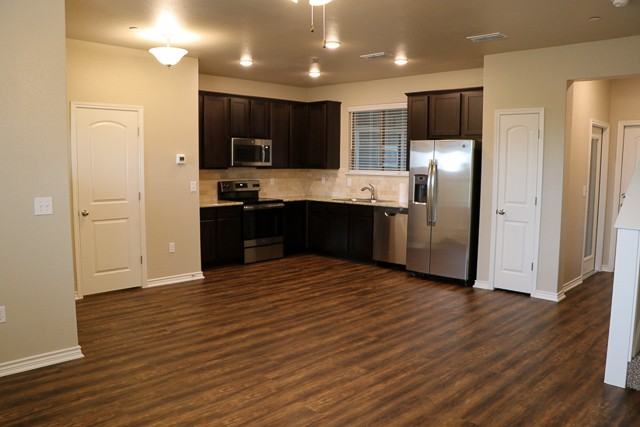 744 Westfield Blvd #744 - Photo 2 of 30