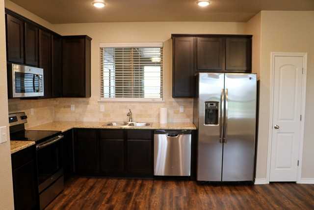 744 Westfield Blvd #744 - Photo 3 of 30