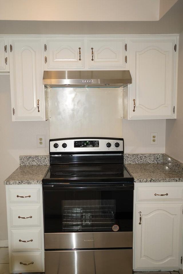 3706 Corona Dr - Photo 5 of 26