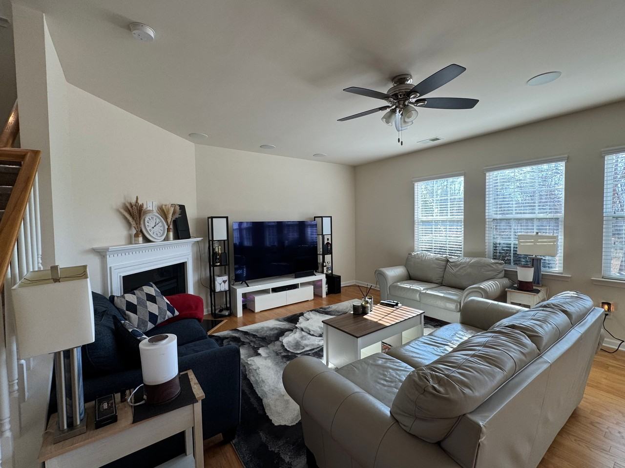 14420 Green Birch Dr - Photo 4 of 50