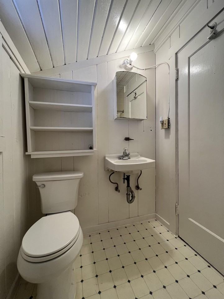 3343 Saint Marys RoadUnit A #1 - Photo 7 of 10