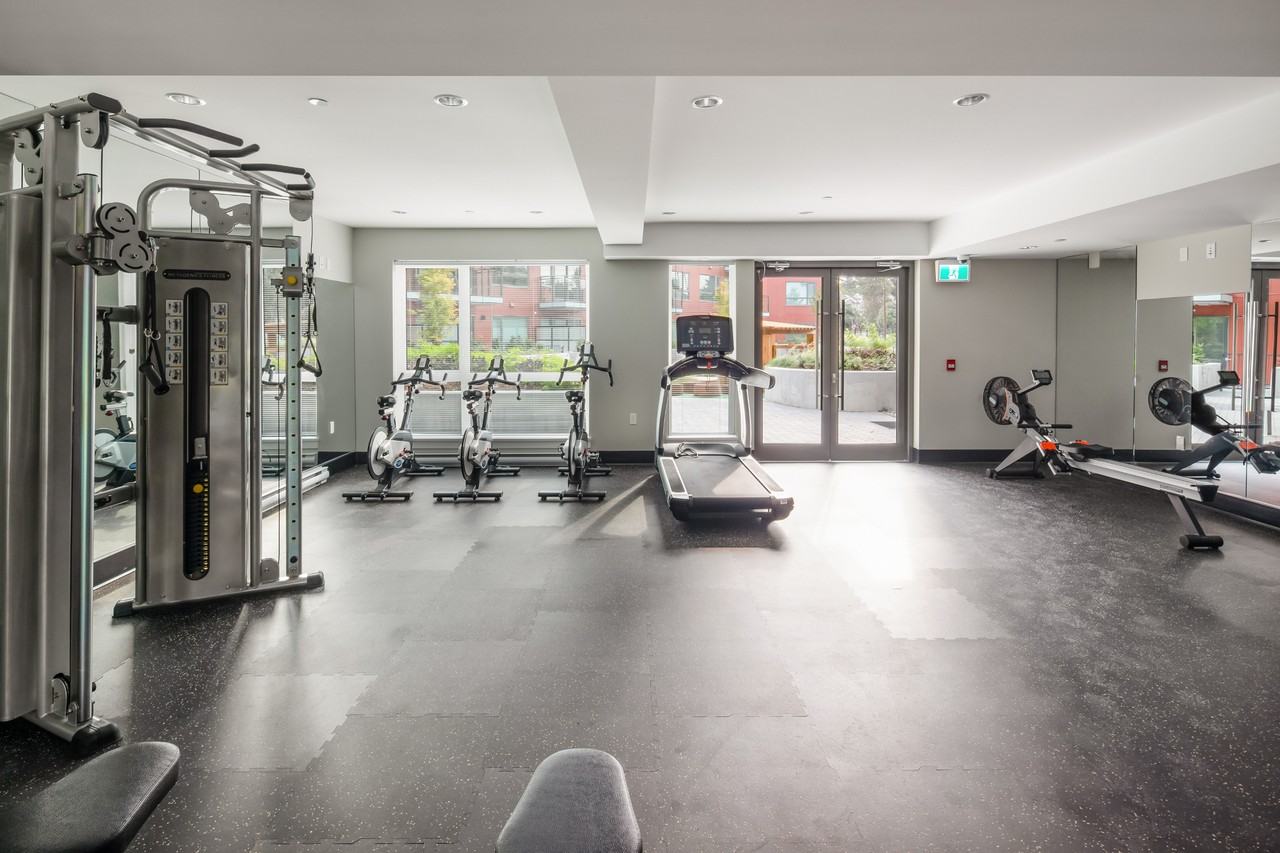 The Victoria - Photo 3 of 50