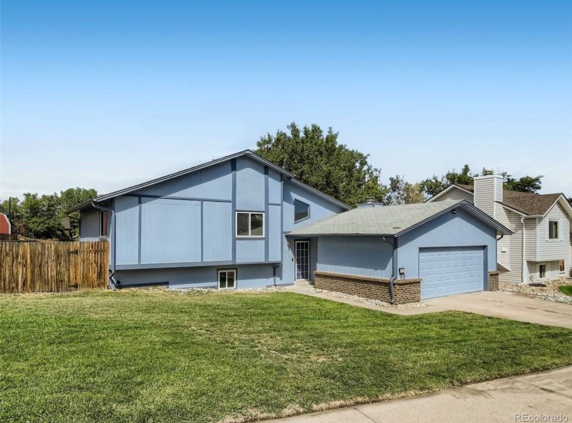 1293 E 97th Ave - Photo 2 of 30