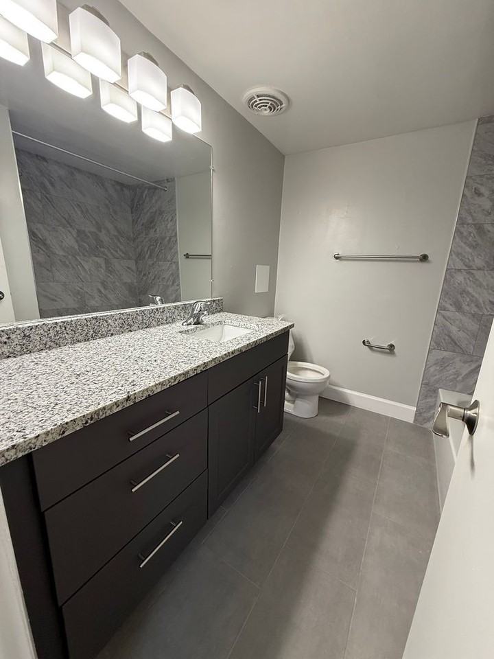 Hewitt Gardens Apartments - Photo 6 of 9