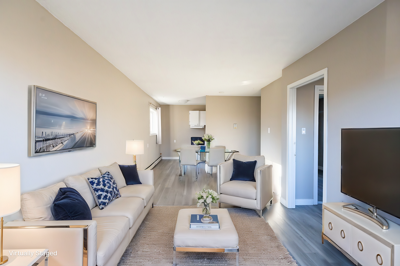 West 17 - Photo 7 of 24